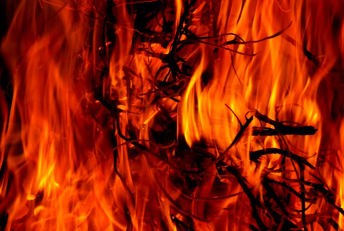 Yangına Karşı Koruma, Malzeme ve Ürünlerin Tutuşma ve Yanabilirliği Standartları